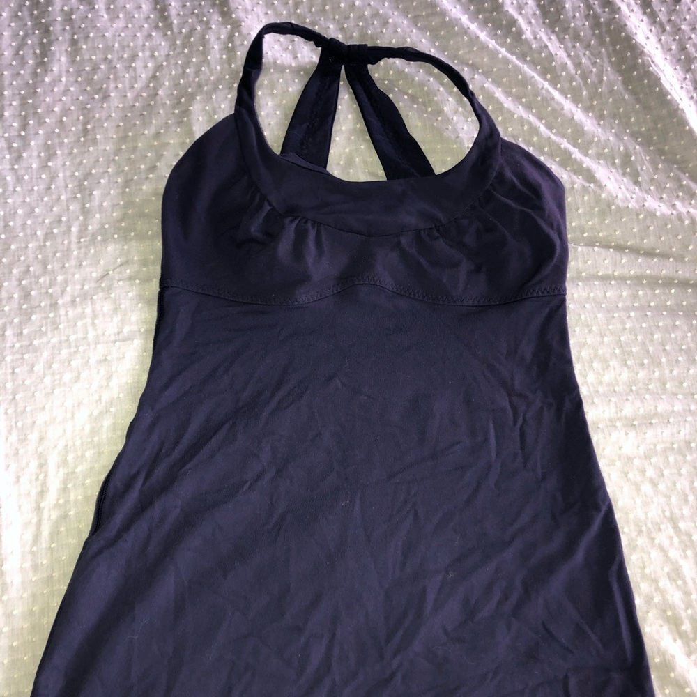 Lululemon tank with built in bra